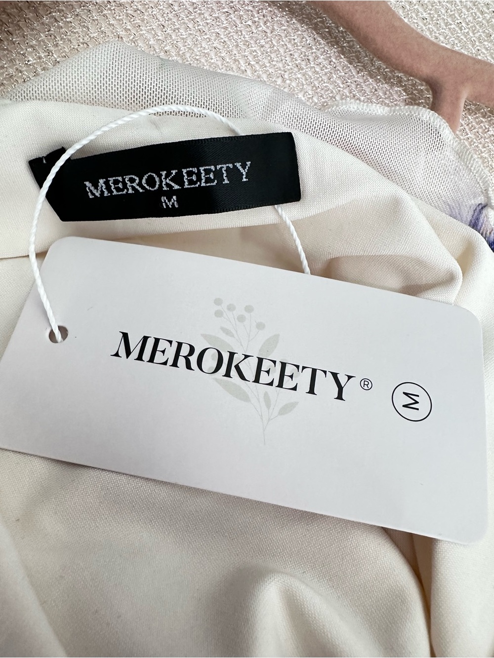 MEROKEETY Cream Slip Dress with Floral Print and Ruffle Detail Size Medium 8-10 - Picture 8 of 9